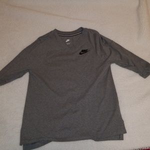 Nike womens shirts